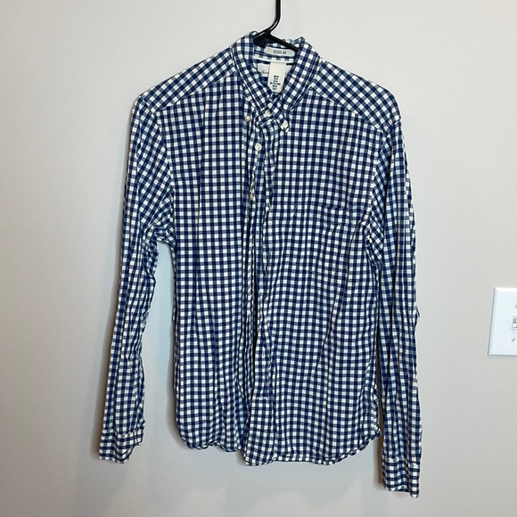 H&M Other - H&M Mens Button Down Size M